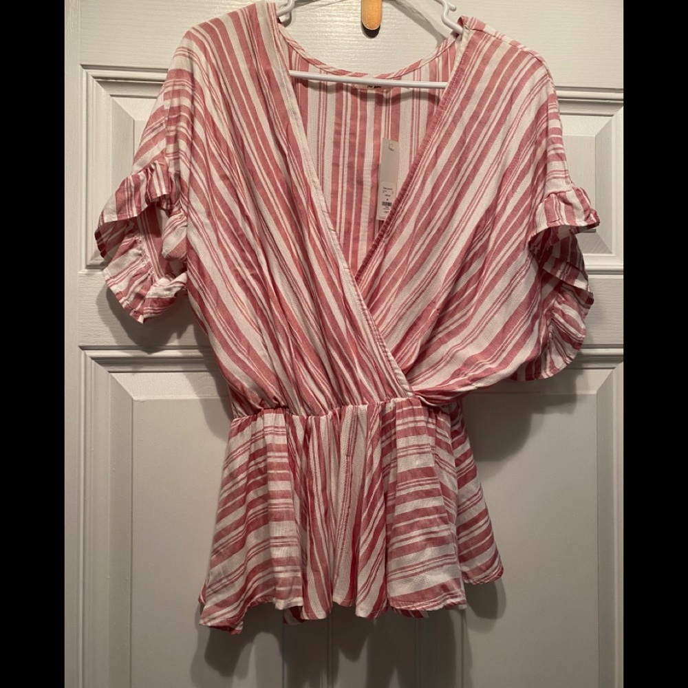 New with tags top from Francescas.